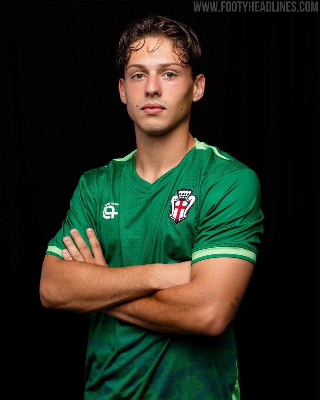 Pro Vercelli 26/27: Drittes Trikot veröffentlicht – Hommage an Palmeiras
